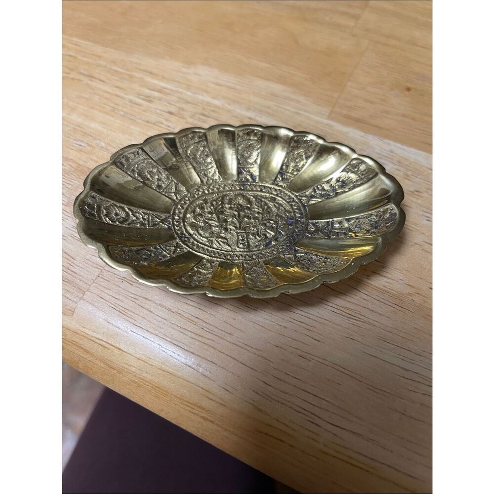 Vtg 80’s Indian Brass Decorative Dish - Ornate Floral Design